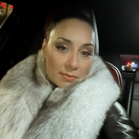 Meet your Posher, Eli - Picture 1 of 1